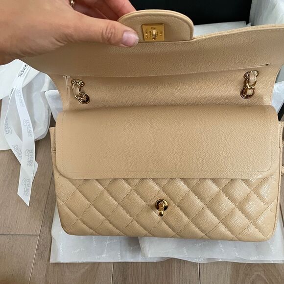 100% authentic CHANEL jumbo double flap beige clair caviar GHW - Picture 8 of 8